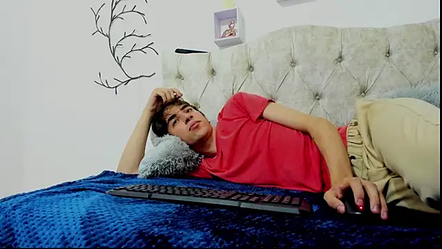 TerryGrace online show from November 2025 07:46:01 PM