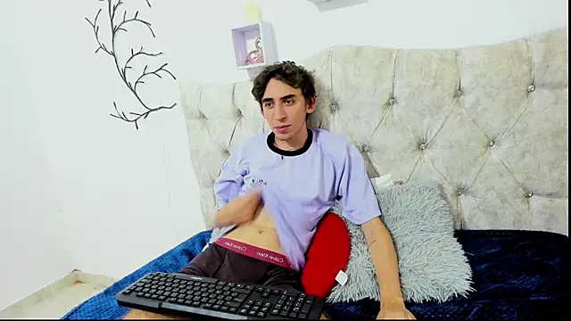 TerryGrace online show from November 2025 07:24:02 PM