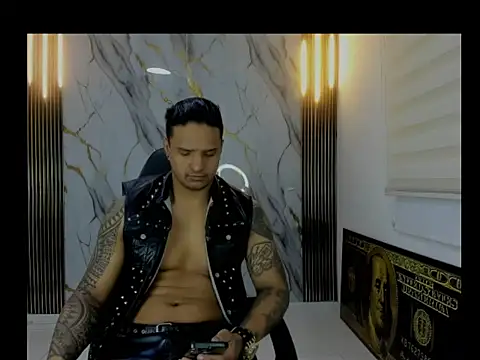 master leather online show from April 2026 09:39:33 PM