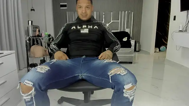 master leather online show from June 2026 01:39:01 AM