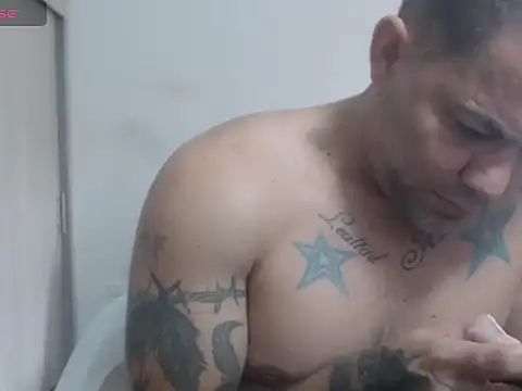 Alexander Halls online show from December 2025 05:52:02 PM