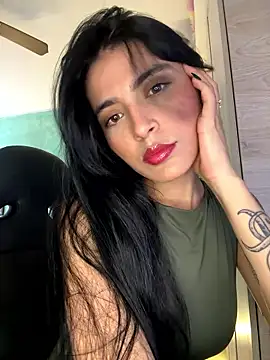 Cristal Cerati  online show from January 2026 09:17:01 PM