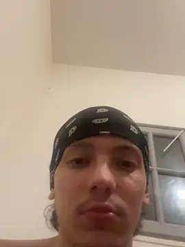 Snapshot of BurstCoquette chatting on November 2025 11:47:01 PM BurstCoquette online show from November 2025 11:47:01 PM