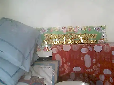 Snapshot of loriepinay46 chatting on December 2025 12:14:01 PM loriepinay46 online show from December 2025 12:14:01 PM