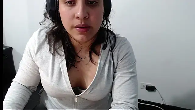 Little-rouse online show from February 2026 03:45:02 AM