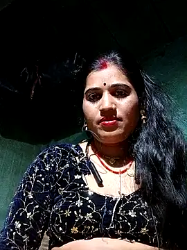 Hot kamla online show from April 2026 03:39:01 PM