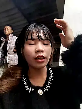 gugu0022 online show from December 2025 02:10:02 AM