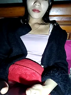 gugu0022 online show from February 2026 11:19:02 PM