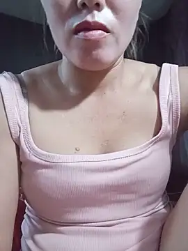 Snapshot of Lyly_sexyy chatting on June 2026 11:14:01 AM Lyly sexyy online show from June 2026 11:14:01 AM