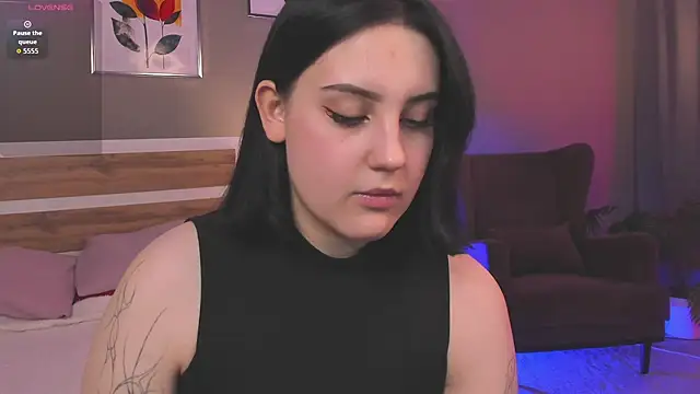 hey tessa online show from February 2026 08:26:02 PM