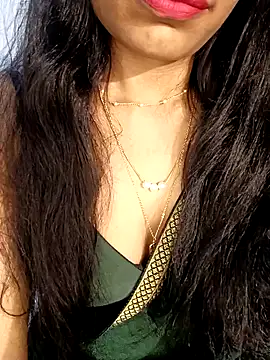 Angelic Princess online show from November 2025 01:52:02 AM