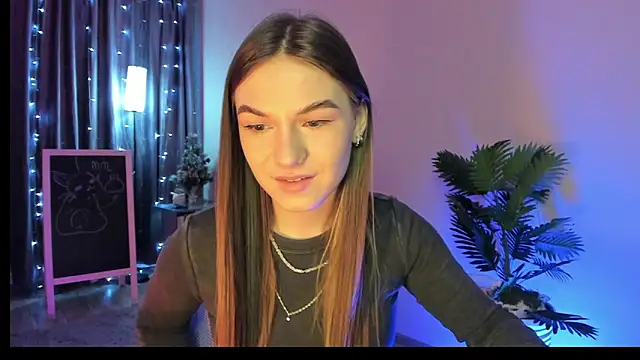 luna lust 212 online show from February 2026 04:16:01 AM