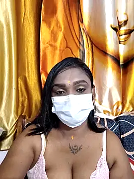 Snapshot of Dharshini98 chatting on February 2026 07:23:02 PM Dharshini98 online show from February 2026 07:23:02 PM