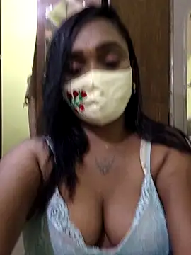 Dharshini98 online show from April 2026 12:18:01 PM