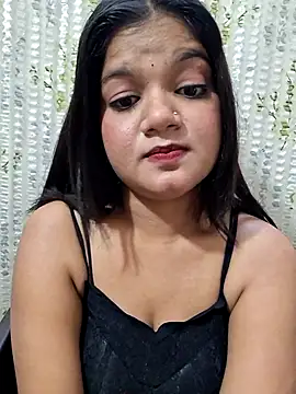 DIMPLE-GIRL88 online show from April 2026 07:58:02 PM