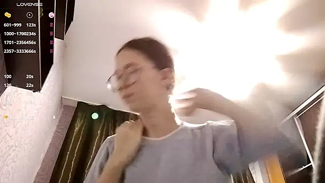 SharenBilleck online show from November 2025 03:23:01 PM