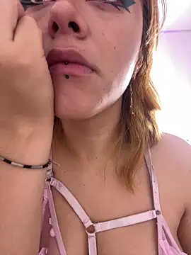 NinaSakura Eup online show from November 2025 11:36:02 AM