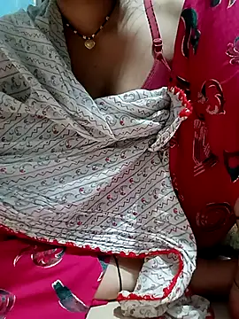 Snapshot of beutiful_hot chatting on May 2026 07:04:01 PM beutiful hot online show from May 2026 07:04:01 PM