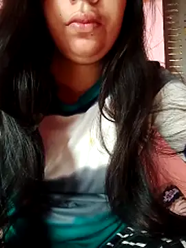 Snapshot of isha_sharma2002 chatting on November 2025 03:48:01 AM isha sharma2002 online show from November 2025 03:48:01 AM