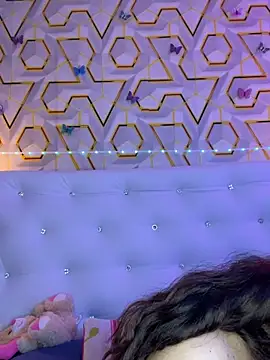 MelanyyJhonson15 online show from March 2026 06:17:01 AM