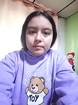 lincy and clio online show from November 2025 09:19:01 PM