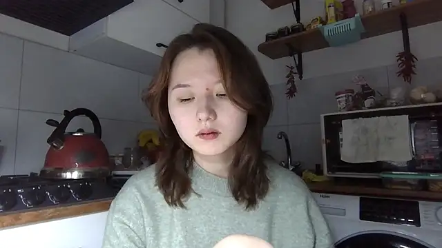 DeenaCaho online show from November 2025 03:11:01 PM