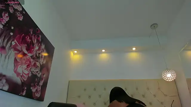 Snapshot of anna_jules chatting on November 2025 10:20:02 PM anna jules online show from November 2025 10:20:02 PM