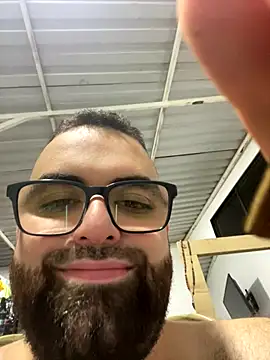 julianlondo111 online show from November 2025 03:53:02 AM