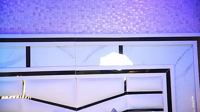 nix wolf online show from February 2026 03:11:01 AM