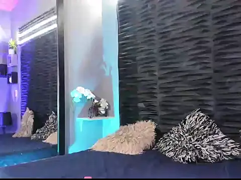 Snapshot of lusstyles_1 chatting on December 2025 04:51:01 AM lusstyles 1 online show from December 2025 04:51:01 AM