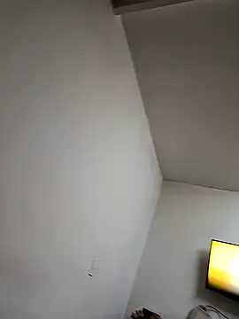 Kasandraloves online show from December 2025 07:25:01 AM