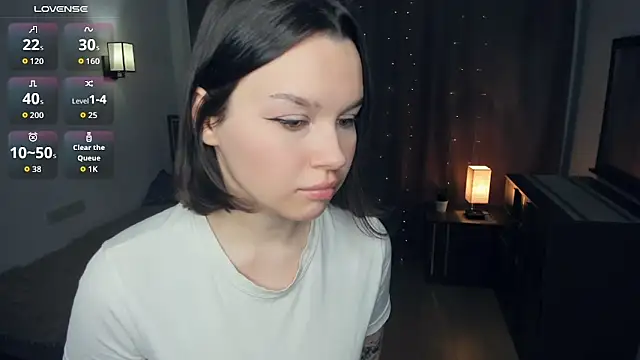 Snapshot of IrmgardBuzard chatting on November 2025 08:32:01 PM IrmgardBuzard online show from November 2025 08:32:01 PM