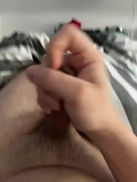 Snapshot of Roro200473 chatting on February 2026 09:27:02 AM Roro200473 online show from February 2026 09:27:02 AM