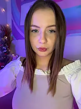 Snapshot of LoKIRAve chatting on December 2025 09:48:01 AM LoKIRAve online show from December 2025 09:48:01 AM