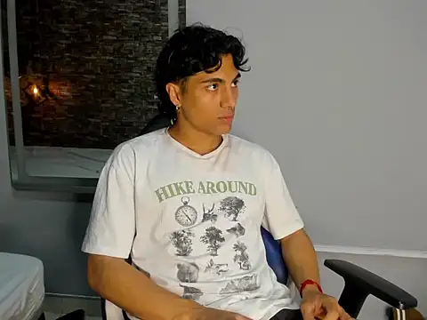 MattFiore online show from January 2026 06:33:01 PM