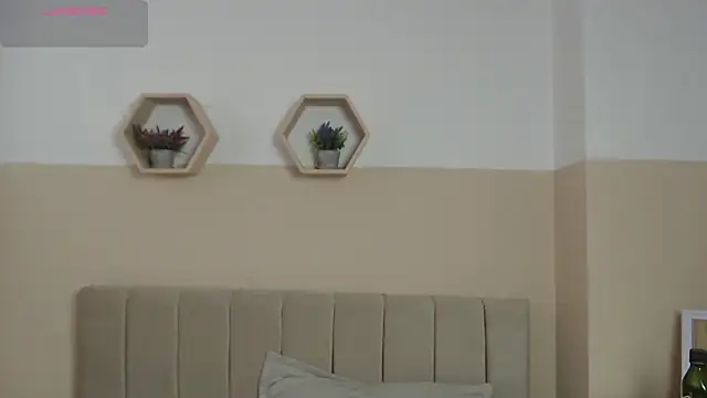 Snapshot of Charlothe_7 chatting on June 2026 01:47:01 PM Charlothe 7 online show from June 2026 01:47:01 PM