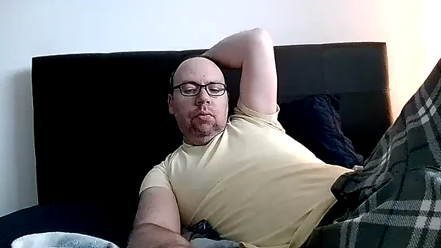 Snapshot of sbeast69 chatting on November 2025 01:58:02 PM sbeast69 online show from November 2025 01:58:02 PM