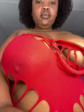 Busty-Sweetheart online show from February 2026 11:25:01 AM