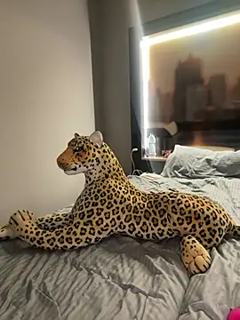 Hannah-2007 online show from April 2026 04:19:01 PM