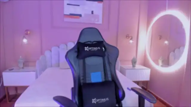 Snapshot of valery_sofia05 chatting on November 2025 02:32:01 AM valery sofia05 online show from November 2025 02:32:01 AM