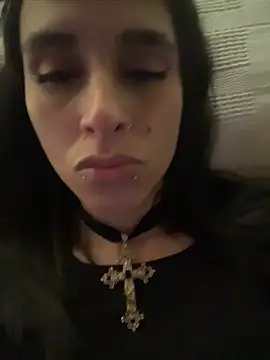 Isabella Hillss online show from May 2026 09:38:01 PM