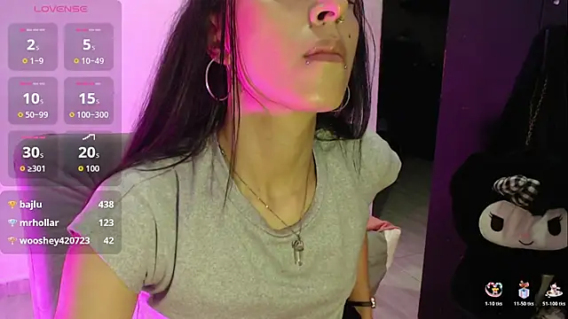 Snapshot of Isabella_Hillss chatting on June 2026 02:58:01 AM Isabella Hillss online show from June 2026 02:58:01 AM