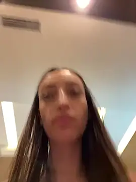 BelleRune online show from December 2024 06:28:02 PM