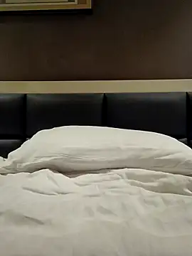 Snapshot of frolicme456 chatting on November 2025 04:17:02 AM frolicme456 online show from November 2025 04:17:02 AM