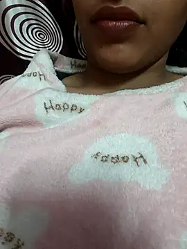 Neethu90 online show from December 2025 06:56:01 PM