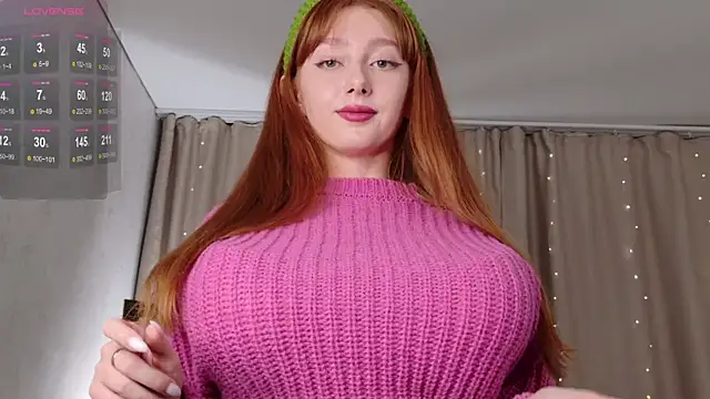 Snapshot of AdritVance chatting on November 2025 09:56:02 AM AdritVance online show from November 2025 09:56:02 AM