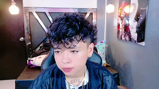 Snapshot of lunabustygirl chatting on January 2026 06:16:01 AM lunabustygirl online show from January 2026 06:16:01 AM