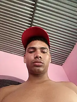 Snapshot of Max_hotsexy chatting on November 2025 03:51:01 PM Max hotsexy online show from November 2025 03:51:01 PM