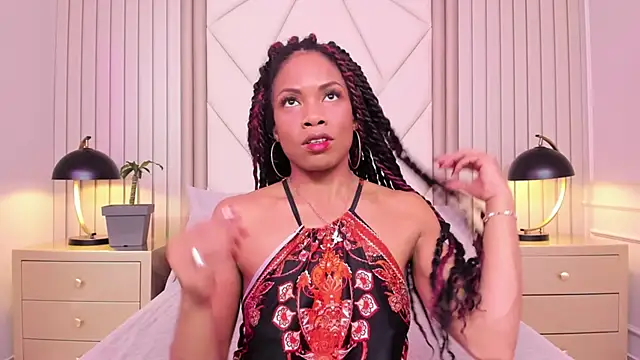 LailaDavidson online show from January 2026 12:32:01 PM