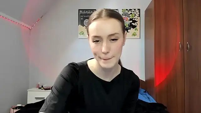 tinyglow online show from April 2026 02:37:01 PM